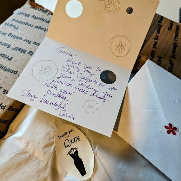 @quins2ndcloset come hang with me - Picture 7 of 9